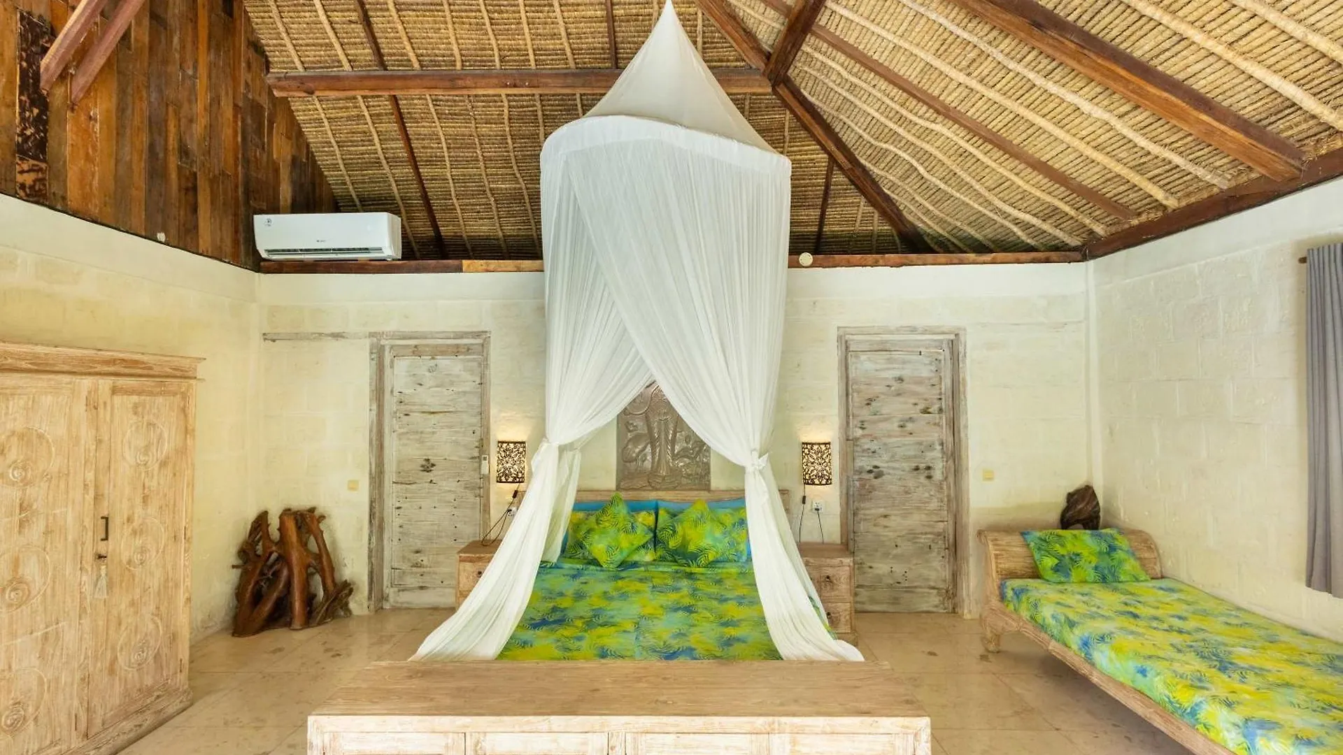 Megalan Villa Balangan Badung